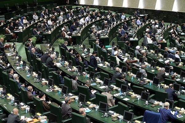 متن طرح دو فوریتی نمایندگان برای خروج اتوماتیک از برجام متن طرح دو فوریتی نمایندگان برای خروج اتوماتیک از برجام با فعال شدن مکانیسم ماشه