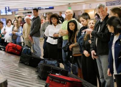 چطور در فرودگاه چمدان خود را راحت تر پیدا کنیم؟